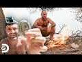 As técnicas primitivas do Ed para fazer fogo | Ed Stafford, o sobrevivente | Discovery Brasil