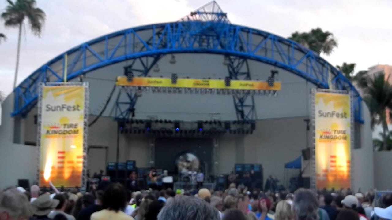 Boston - Sunfest 2015, West Palm Beach, FL