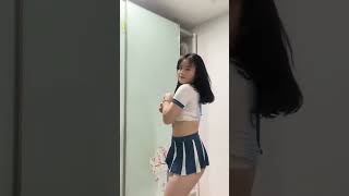 khernatanya HOT1 tiktok viral japan bikini enak gebi cantik gunungkembar tante