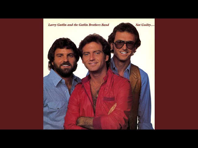 Larry Gatlin & The Gatlin Brothers - She Used To Sing On Sunday