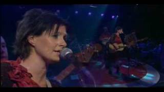 Kasey Chambers - Nullarbor Song (Live) chords