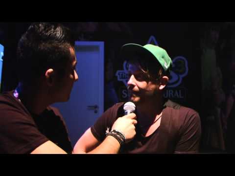 EA @ gamescom 2012 Videoblog - Interview mit Ross Antony - EA @ gamescom 2012 Videoblog - Interview mit Ross Antony