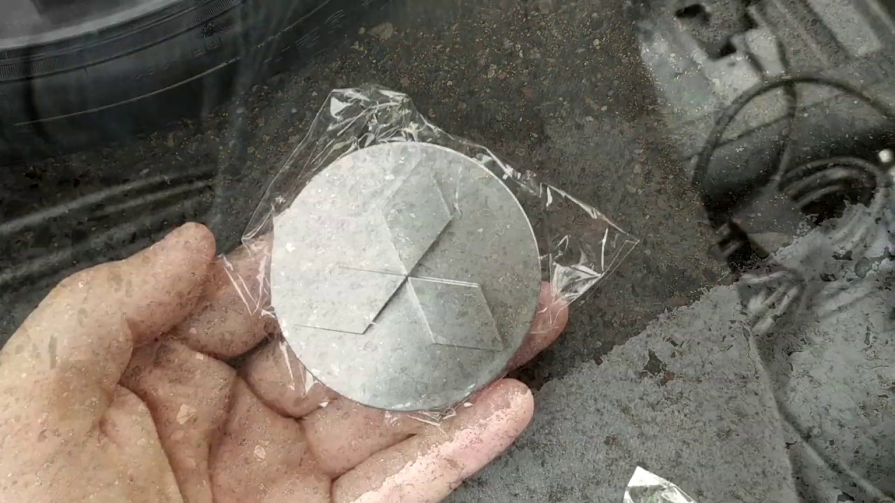 Как сделать заглушки на литые диски своими руками - фото