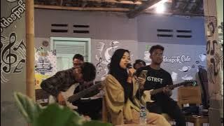 STAFA BAND (feat PUTRI AELISA) - To The Bone