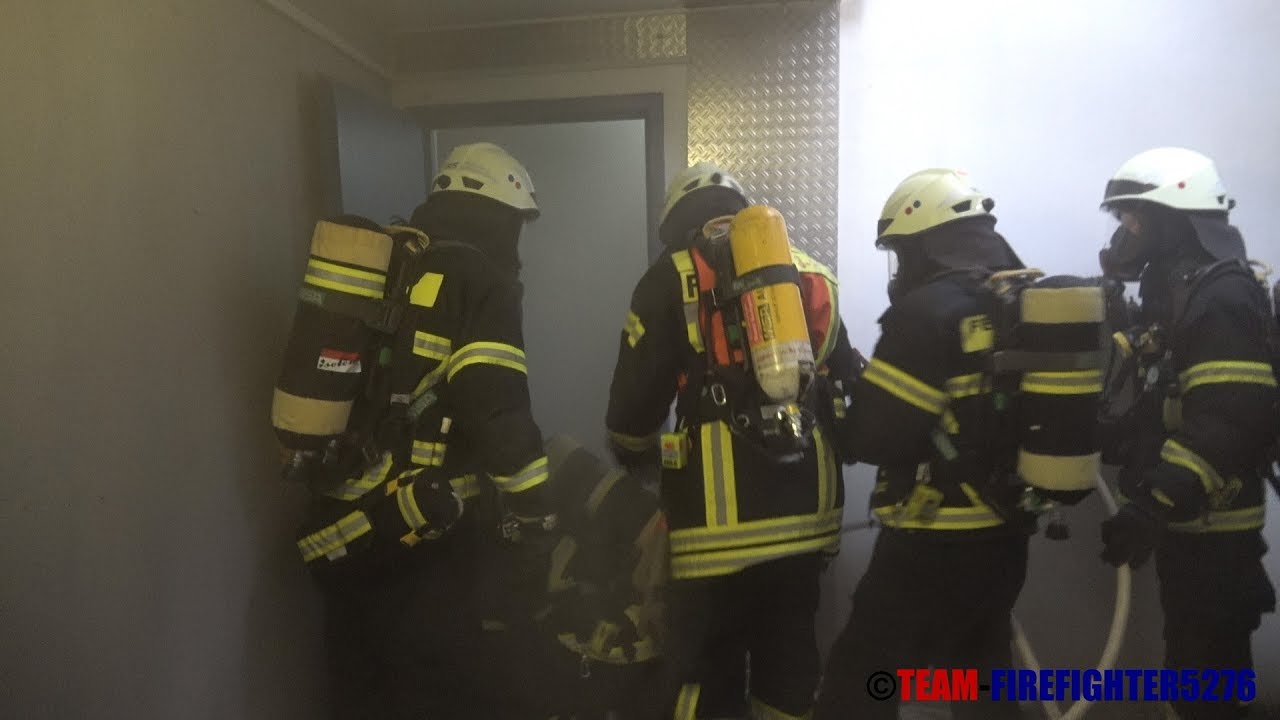 [Tiefgaragenbrand in Dietzenbach] Atemschutznotfallrettung mit der ANTS Rodgau