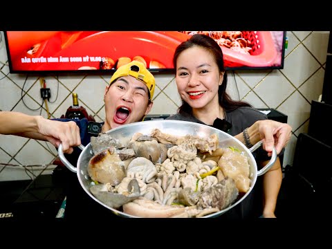 MÂM LÒNG SIÊU TO KHỔNG LỒ CÙNG CHỊ NGA SUMO ĂN MỪNG U22 VIỆT NAM VÔ ĐỊCH SEAGAME Ở THÁI LAN