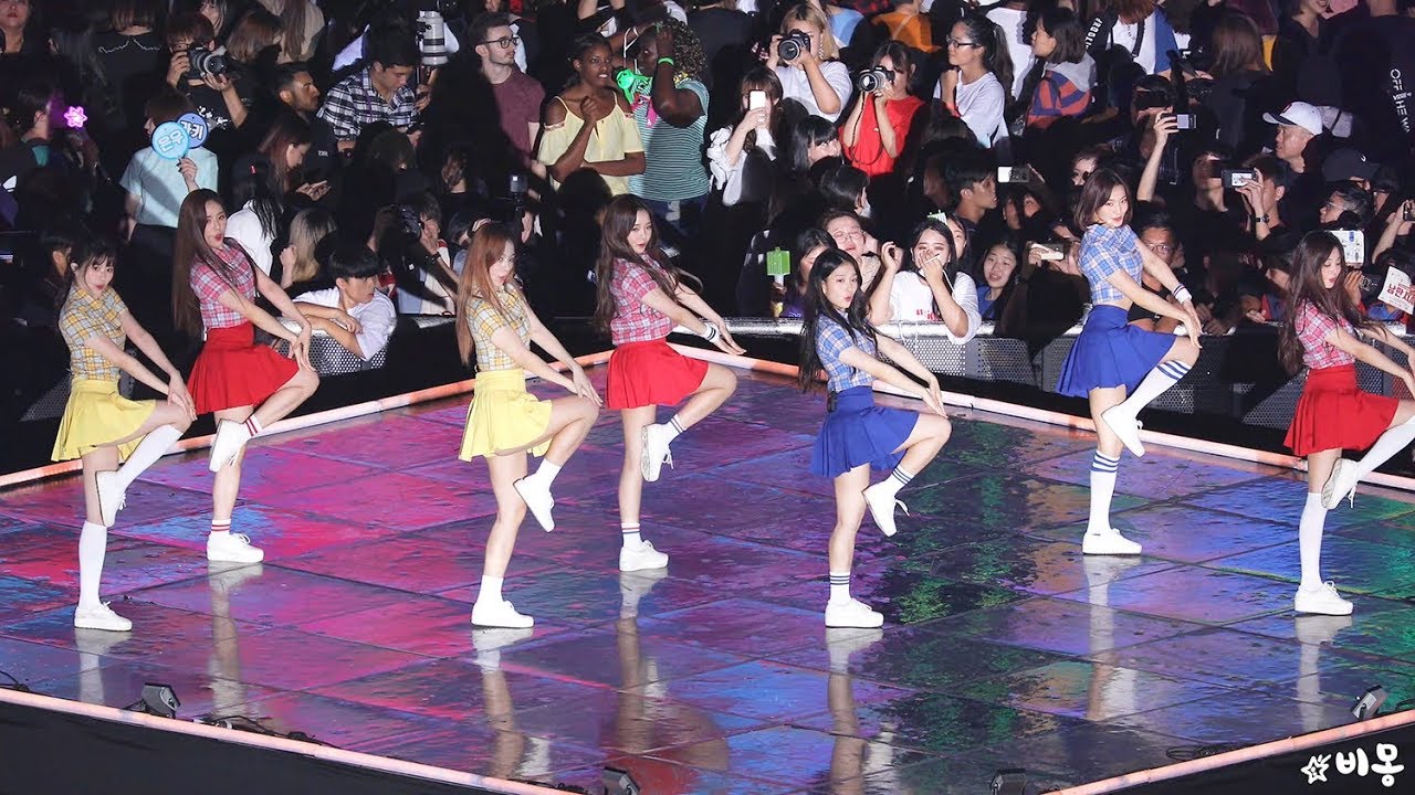 180901 프로미스나인(fromis 9) - Oh (원곡 소녀시대) [인천한류콘] 4K 직캠 by 비몽