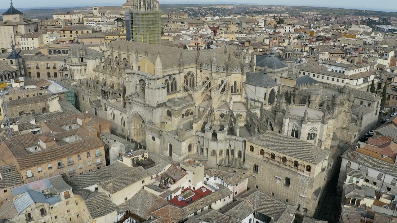 Drone Footage of Toledo Cathedral