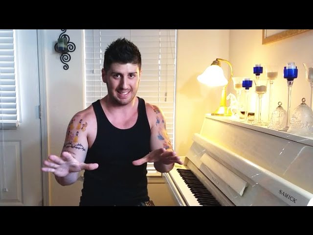 How to fake being good at PIANO! - YouTube