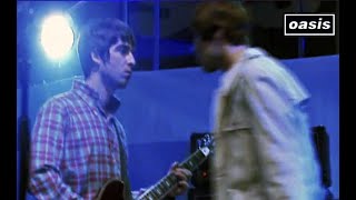 Video thumbnail of "Oasis - Acquiesce (Earls Court 2nd Night) - Best Live Version HD"