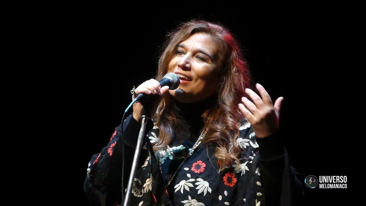 Milonga Del Trovador (PIAZZOLLA / FERRER) - Viviana Scarlassa & Las Guitarras Sensibles De Flores