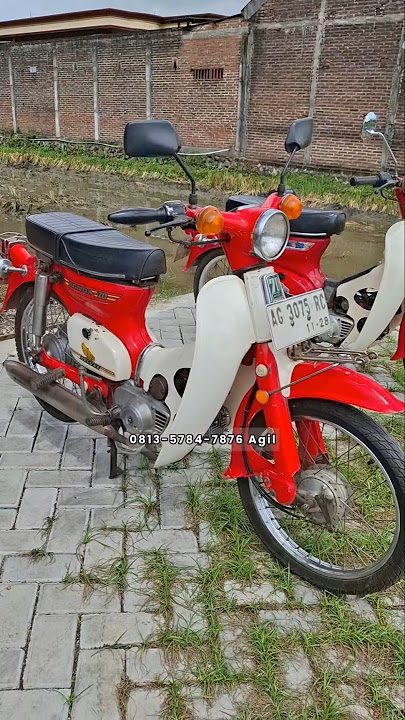 Ready again Honda C70 year 1974 complete papers valid tax, smooth engine still 3 speed, price 7.5...