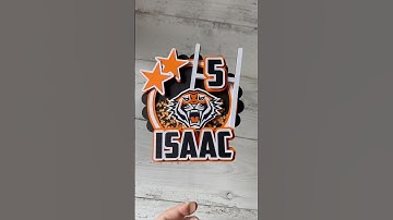 Cake topper #cricutanz #cricutmade #caketoppertutorial #tutorial #cricut #shakercaketopper