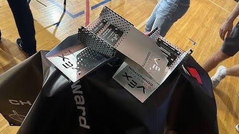 WHOOP/HAZMA7 2 piston mogo mech | Vex Tipping Point