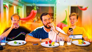 Bankzitters Eten De Heetste Peper Ter Wereld