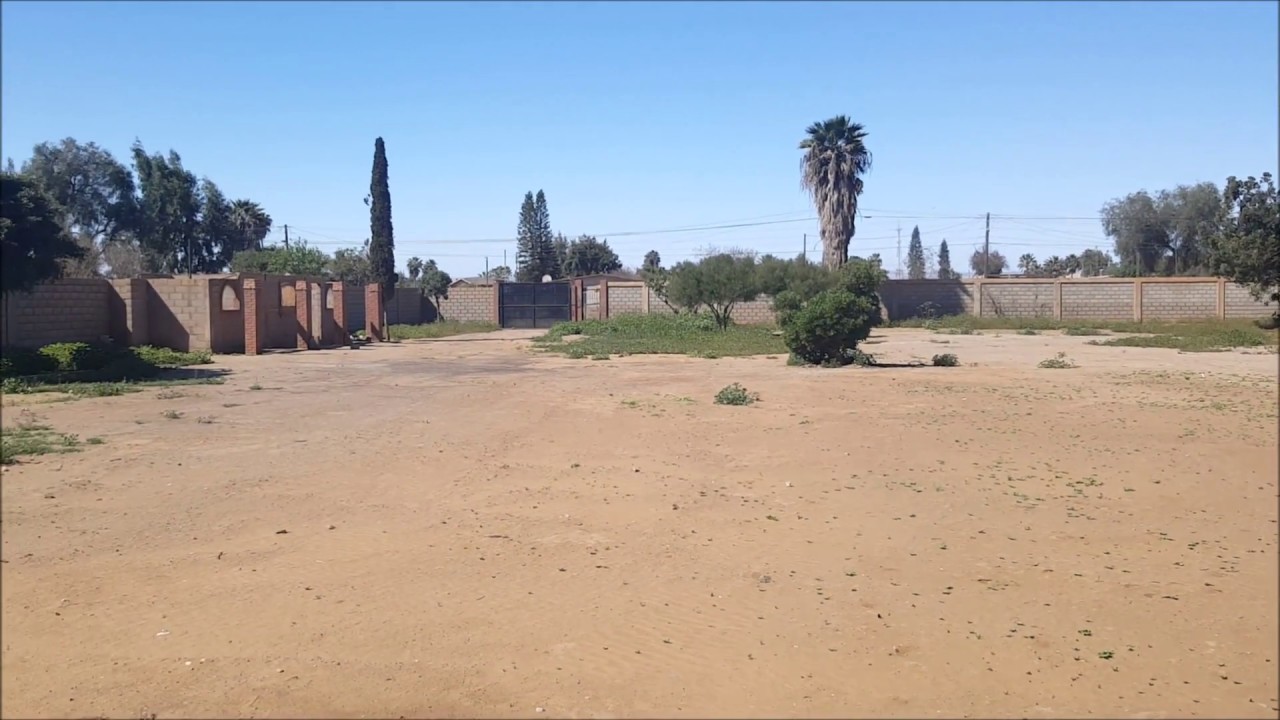 VENDIDO Terreno comercial 3,279m2 barreado y titulado • San Quintín