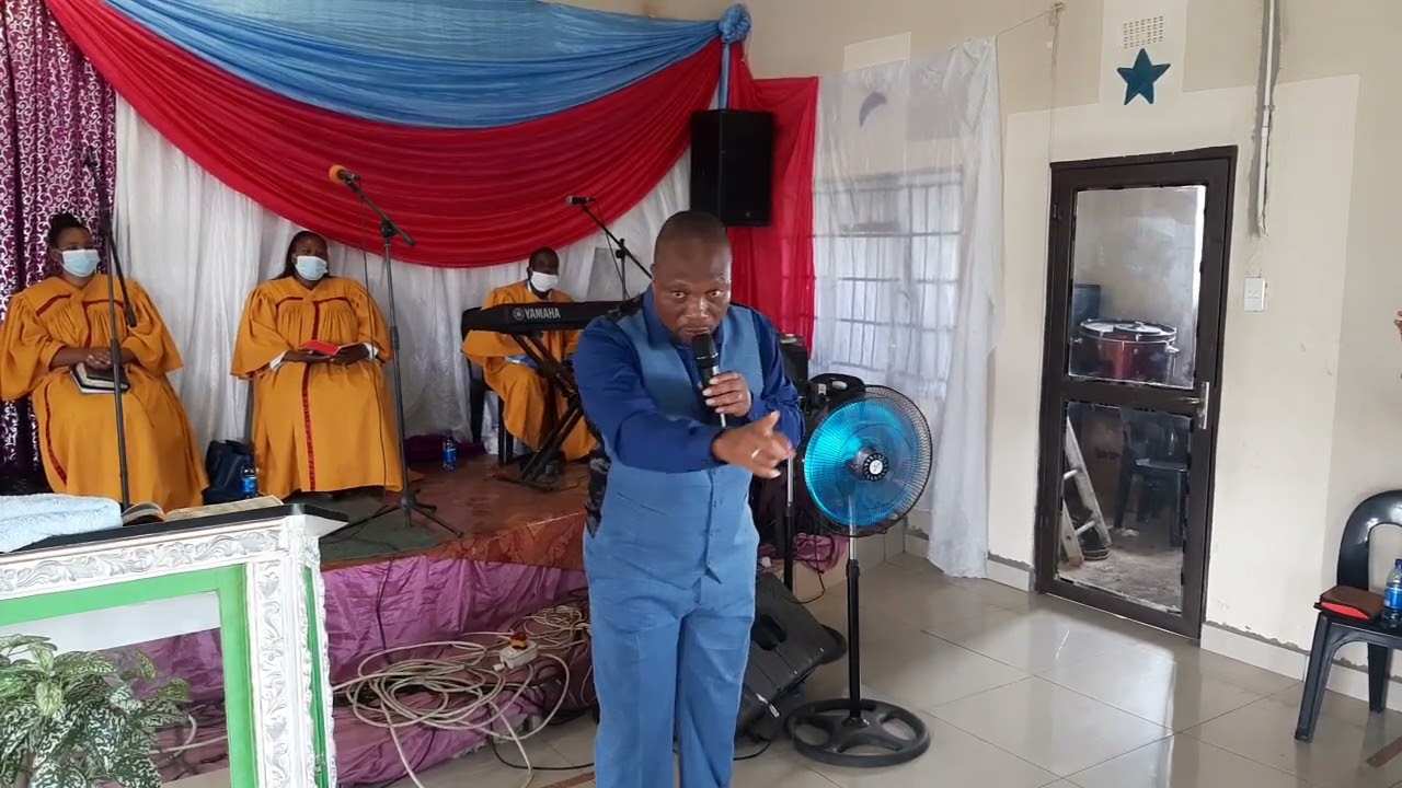 UMKHIWA LONGATSELI 06/02/2022