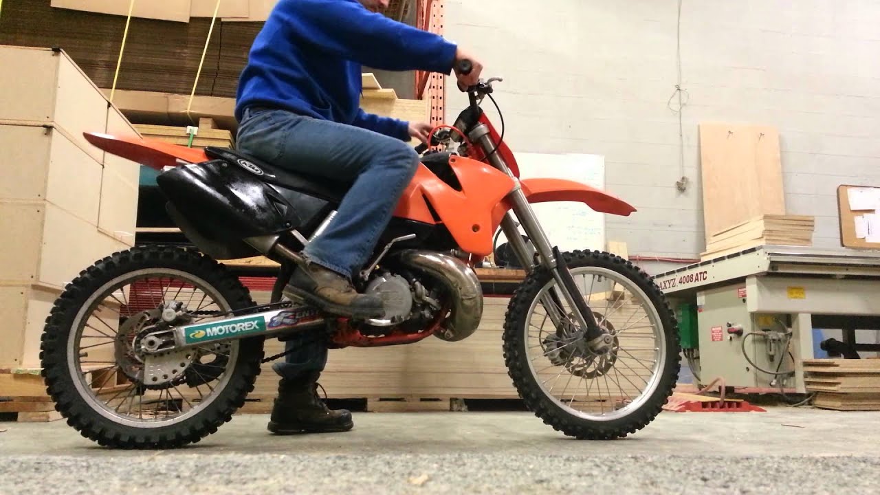 2000 Ktm 380 2 stroke - YouTube