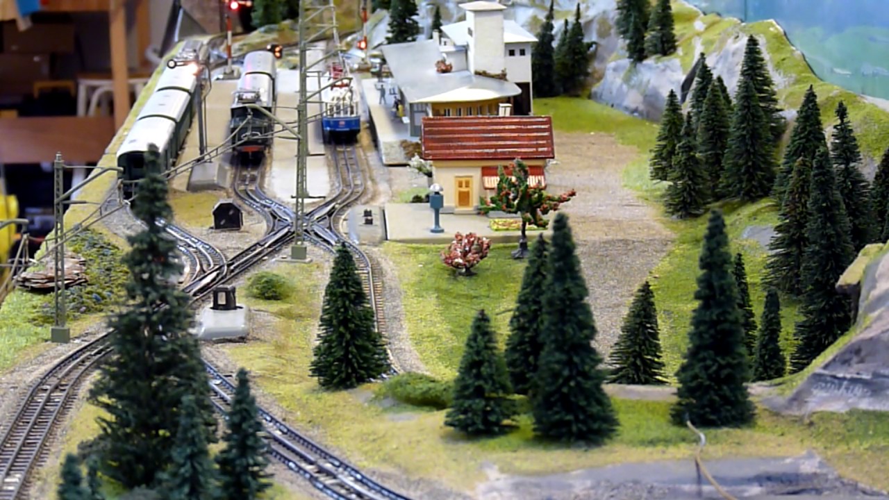 Märklin Nostalgie-Anlage 50er Jahre: sightseeing!