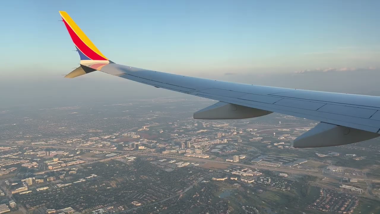 Southwest Airlines 737-MAX8 Landing Dallas Love Field DAL
