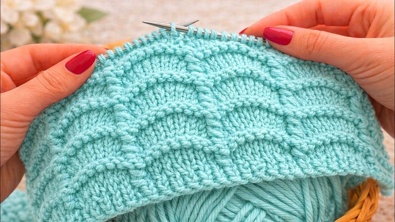 Quickest Knitting Wow! 🎯🎯🎯 The Easiest and Fastest Knitting Stitch Ever! So Beautiful ...