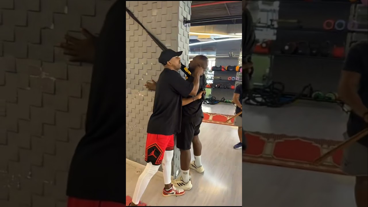 قروب الشيحان والكبتن شهاب بالنادي ونرفز الكبتن شهاب والكبتن هارون