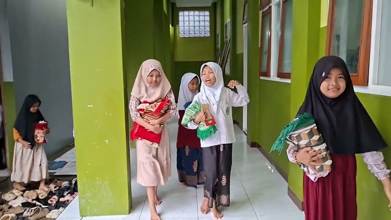 Ada apa di Ramadhan MI NU Al Ma'arif blimbingrejo?