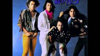 Wings-Sekeping Kertas Bermaruah chords