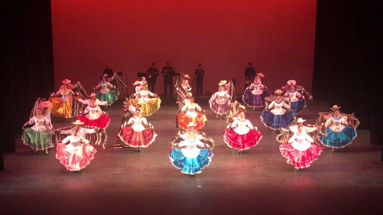 Tierra Caliente - Guerrero (ESMDM Graduación Folklore 2017)