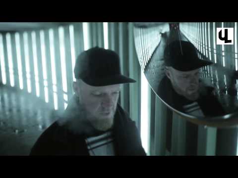 Face - Født