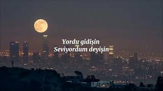 Burcu Güneş - Anıları Yak (/Şarkı)