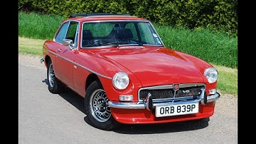 MG B GT V8 underside