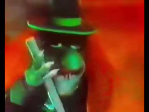 Winnie the Witch - "Witches Brew" Music Video | Count Loonie's Halloween Story (1995)