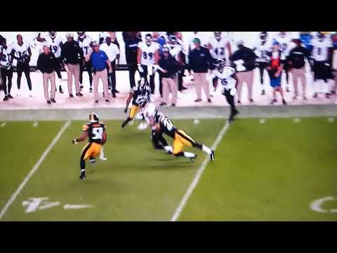 Trick Pass Play - TE aligned between Center and Guard