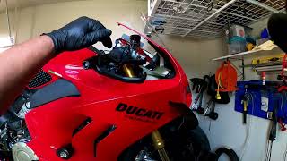 Brake Pads Change on 2022 Ducati Panigale V4S with Zip Tie