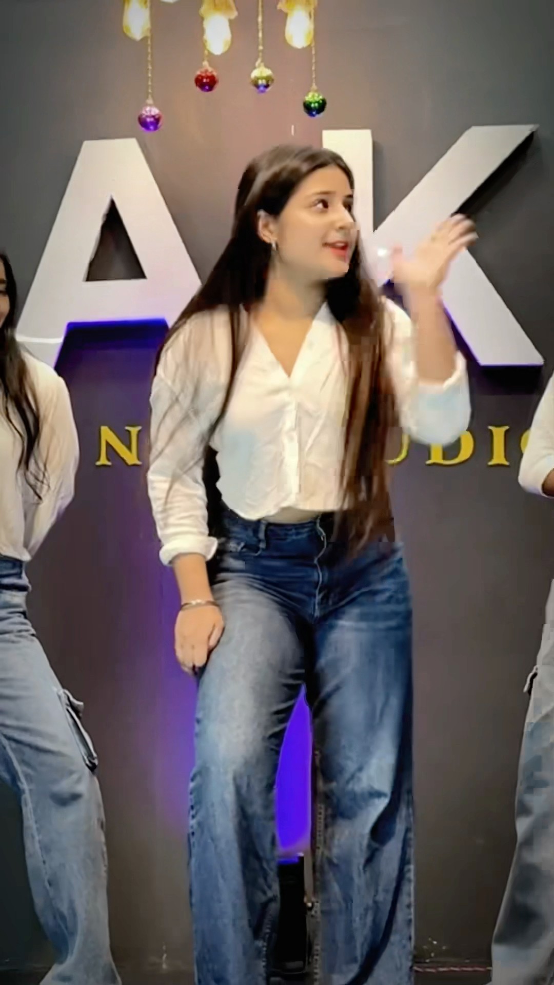 Science ki book pdh ri hu?? #youtube #ytshorts #trending #viralvideo #dance #haryanvi #upneetkaur