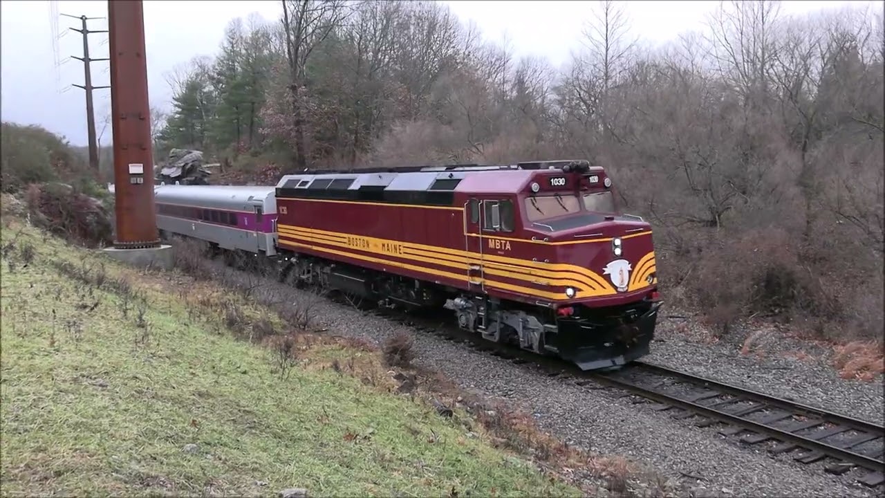 MBTA B&M Heritage OCS visits Seaview Transportation - North Kingstown, RI - 12/19/2025