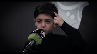 برعمٌ موهوبٌ في معهدِ القرآنِ الكريمِ يجسّد الكلماتِ شعرًا وحنينًا.