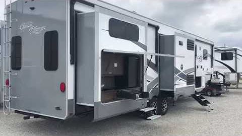 Open Range 427BHS Fifth Wheel by Highland Ridge RV