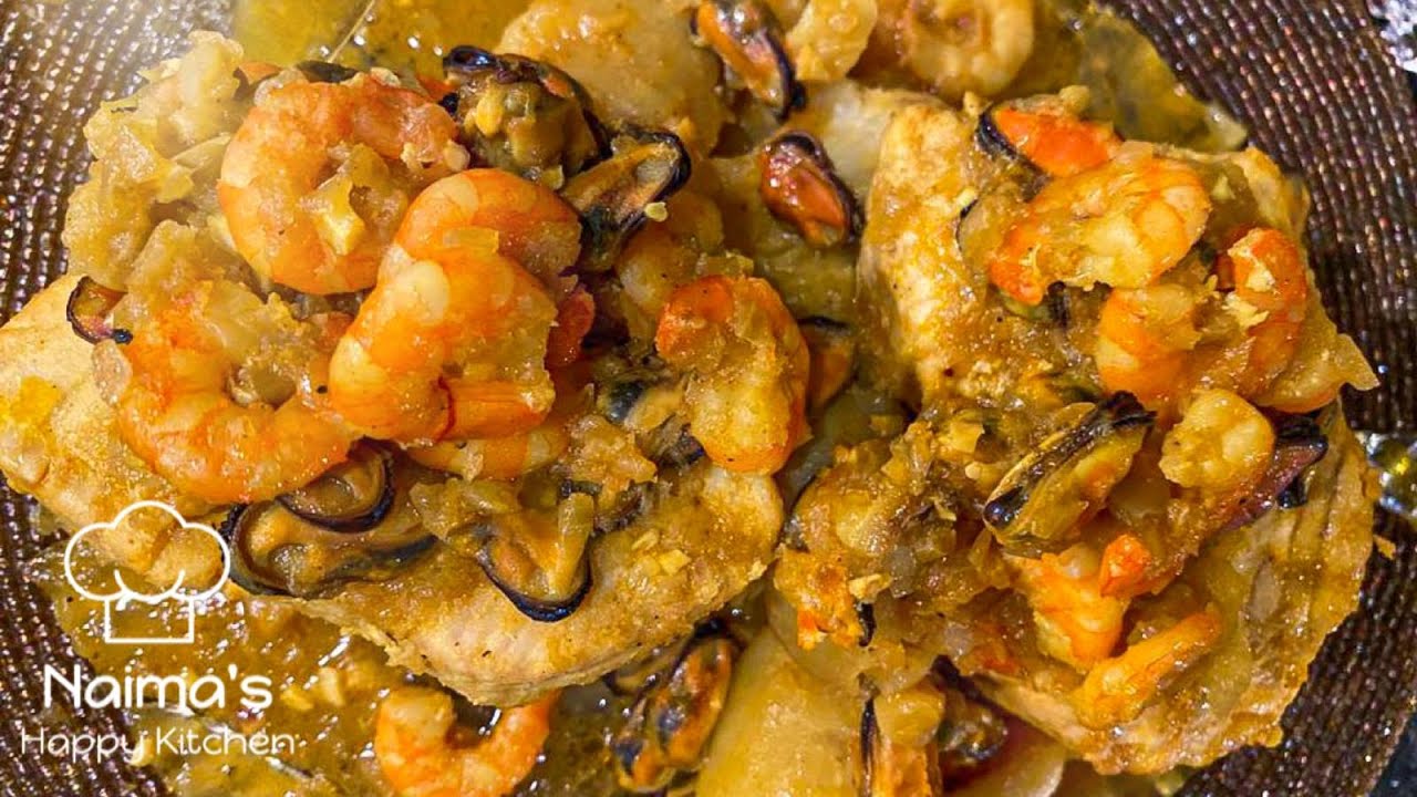 Tajin de atún y gambeta y mejillones / طاجين  سمك  التونة  الكورفيت  وبلح البحر والقلقاس سهل   ولذيذ