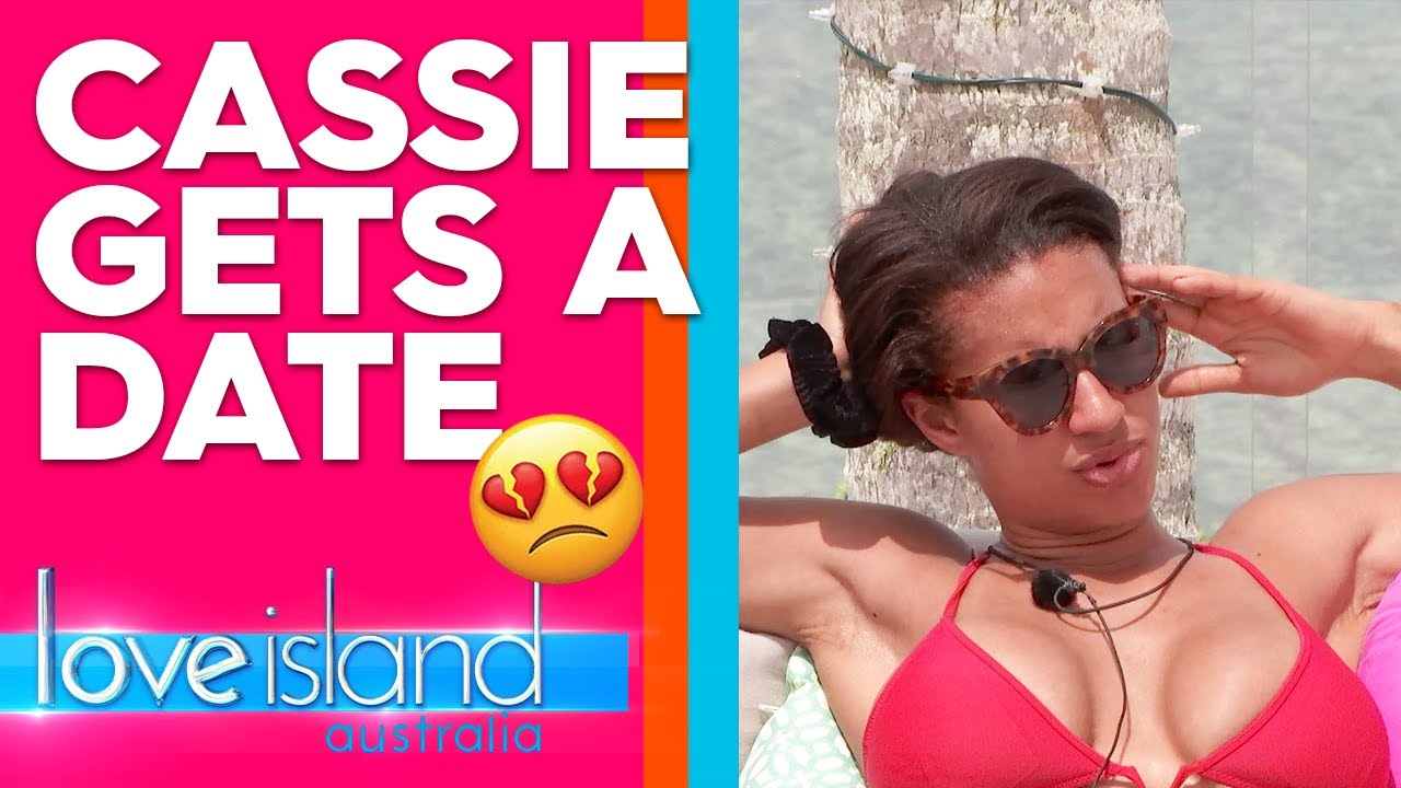 First look: Cassie jumps for joy after getting a text | Love Island Australia 2019 romance writers of america