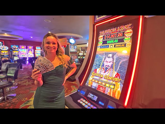Watch How This Slot Machine Treated My Wife! 
