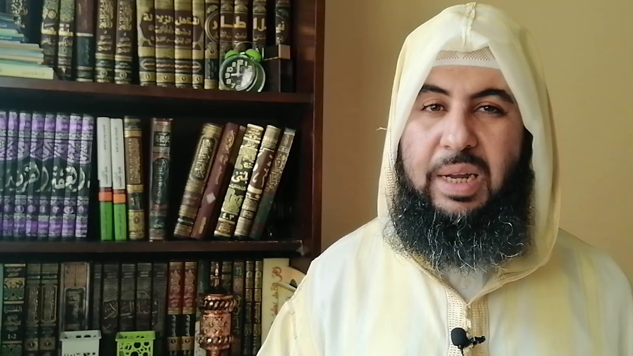 سؤال مهم في زكاة الفطر (هل يجوز أن يخرج الأب الزكاة عن أبناءه الميسورين و العكس..)