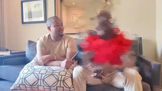 Inkabi Esibaqedile Nge Volovoloisithathe Umhlala Phansi