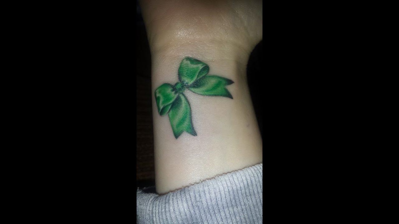 Shamrock And Clover Tattoos | tattoo art gallery