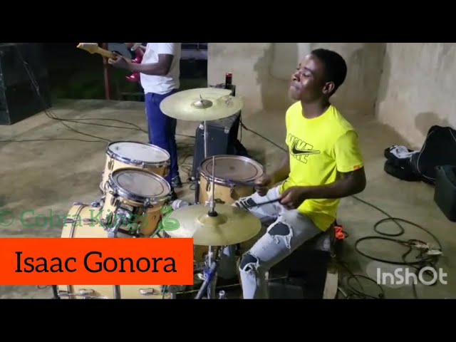 Isaac Gonora on Drums - Simon Mutambi & Cobra Kings 🐍 Live in Chivhu #weekendrecap class=