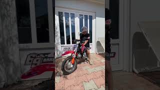 Max Marić ide na Motoparti  Spreman za vikend uzbudljivu zabavu!