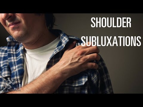 Video: Skuldersubluxation: Symptomer, Behandling Og Mere