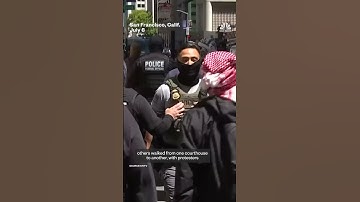Protesters block ICE agents in front of San Francisco immigration court