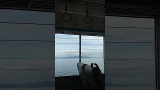 琵琶湖が見える車窓 JR湖西線